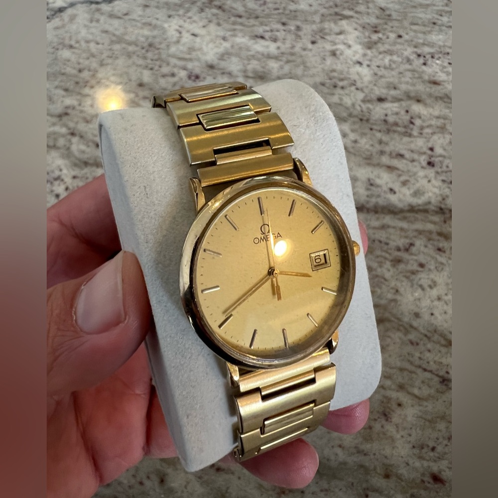 Omega DeVille Quartz (Authentic)